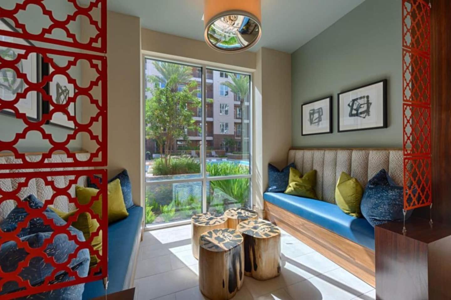 יוסטון Downtown Apt Free Parking - Pool - Gym - Fully Kitchen מראה חיצוני תמונה
